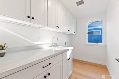 1707 NE 117th Street, Seattle, WA 98125 - Photo 23