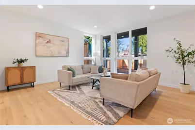 1707 NE 117th Street, Seattle, WA 98125 - Photo 7