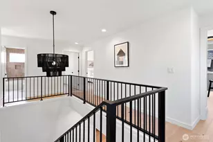 1707 NE 117th St, Seattle, WA 98125 - Photo 21