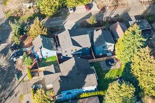 1707 NE 117th St, Seattle, WA 98125 - Photo 35