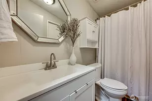 215 Sycamore St, Woodland, WA 98674 - Photo 13