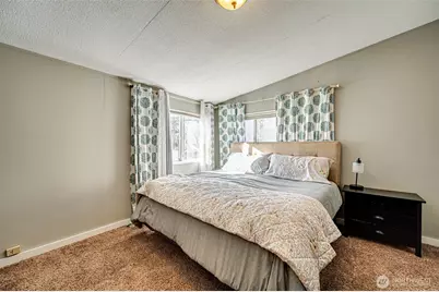 215 Sycamore Street, Woodland, WA 98674 - Photo 9