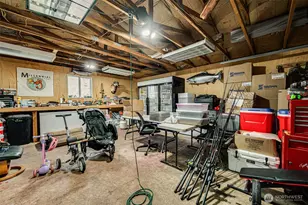 215 Sycamore St, Woodland, WA 98674 - Photo 17