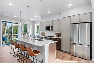 14424 Madison Way, Lynnwood, WA 98087 - Photo 9