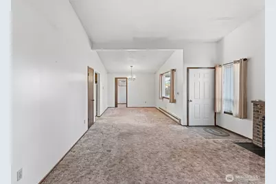 850 Grant Road, East Wenatchee, WA 98802 - Photo 7