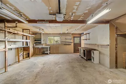 209 W Chenault Avenue, Hoquiam, WA 98550 - Photo 33