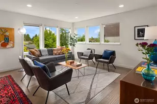 4321 S Webster St, Seattle, WA 98118 - Photo 5