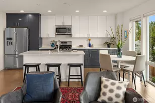 4321 S Webster St, Seattle, WA 98118 - Photo 7