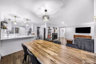 12533 12th Ave NE, Seattle, WA 98125 - Photo 9