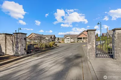 7228 Rosemount Circle, Tacoma, WA 98465 - Photo 35