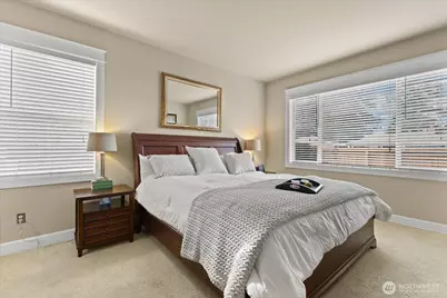 7228 Rosemount Circle, Tacoma, WA 98465 - Photo 13