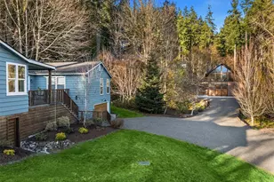 7204 NE Baker Hill Rd, Bainbridge Island, WA 98110 - Photo 3