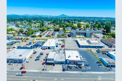 1092 State Avenue, Marysville, WA 98270 - Photo 1