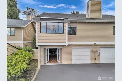 12840 SE 40th Court #E1, Bellevue, WA 98006 - Photo 1