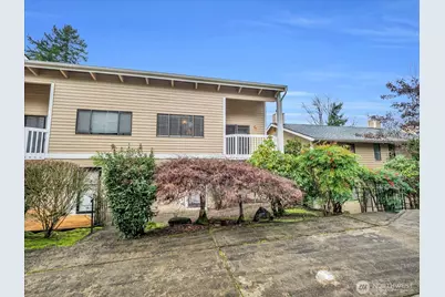 12840 SE 40th Court #E1, Bellevue, WA 98006 - Photo 3