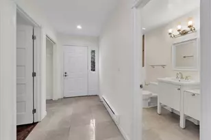 12840 SE 40th Ct, Bellevue, WA 98006 - Photo 5