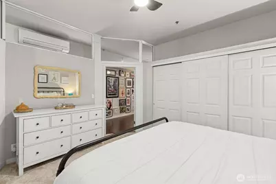 526 1st Avenue S #404, Seattle, WA 98104 - Photo 7