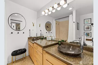 526 1st Avenue S #404, Seattle, WA 98104 - Photo 9