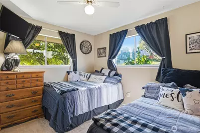 1219 S Highland Avenue, Tacoma, WA 98465 - Photo 23