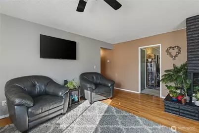 1219 S Highland Avenue, Tacoma, WA 98465 - Photo 9