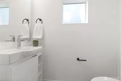 1709 NE 117th Street, Seattle, WA 98125 - Photo 17