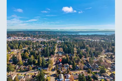 1709 NE 117th Street, Seattle, WA 98125 - Photo 37