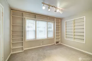 2559 NE 98th St, Seattle, WA 98115 - Photo 21