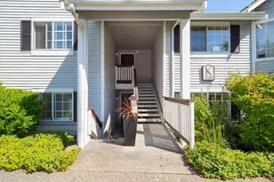 23319 Cedar Way, Mountlake Terrace, WA 98043 - Photo 3