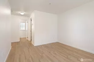 23319 Cedar Way, Mountlake Terrace, WA 98043 - Photo 13