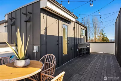 4515 Sunnyside Avenue N #B, Seattle, WA 98103 - Photo 19