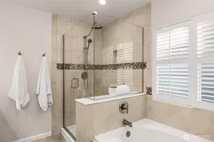 24017 SE 13th Pl, Sammamish, WA 98075 - Photo 23