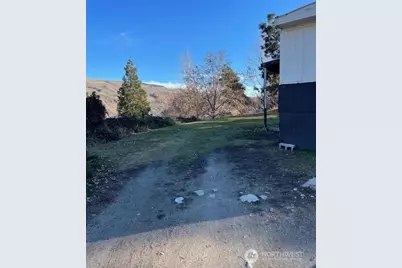 270 Starr Road, Pateros, WA 98846 - Photo 9