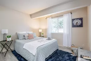 2604 NE 7th St, Renton, WA 98056 - Photo 9