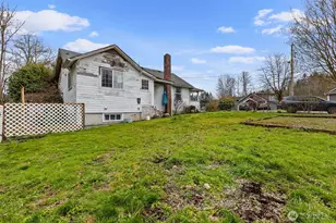 329 SE 2nd St, South Prairie, WA 98385 - Photo 27