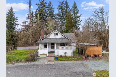 329 SE 2nd Street, South Prairie, WA 98385 - Photo 1