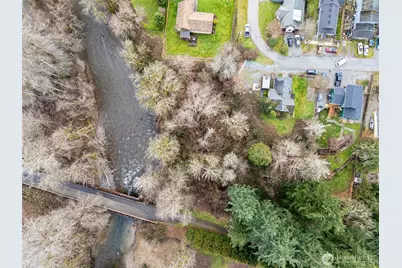 329 SE 2nd Street, South Prairie, WA 98385 - Photo 35