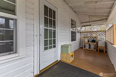 329 SE 2nd Street, South Prairie, WA 98385 - Photo 3