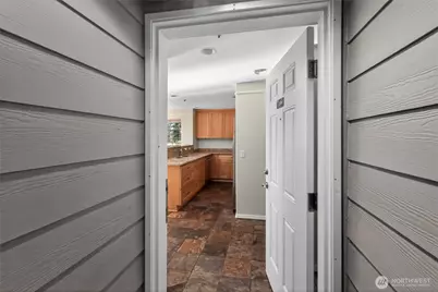 15345 Sunwood Boulevard #D104, Tukwila, WA 98188 - Photo 3