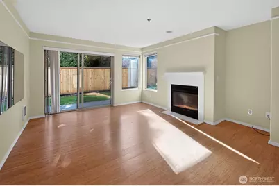 15345 Sunwood Boulevard #D104, Tukwila, WA 98188 - Photo 5