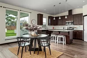 958 Walker Ave, Oak Harbor, WA 98277 - Photo 7