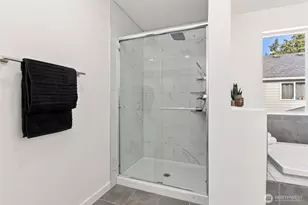 8307 184th Ave E, Bonney Lake, WA 98391 - Photo 35