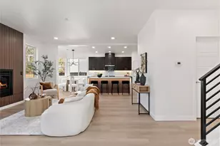 8307 184th Ave E, Bonney Lake, WA 98391 - Photo 15