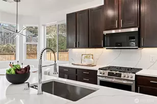 8307 184th Ave E, Bonney Lake, WA 98391 - Photo 21