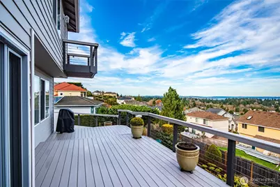 3811 53rd Street NE, Tacoma, WA 98422 - Photo 11