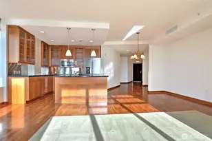 2716 Elliott Ave, Seattle, WA 98121 - Photo 5