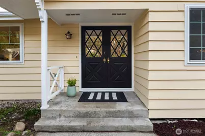 18428 16th Avenue NE, Shoreline, WA 98155 - Photo 3