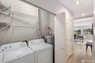 1768 Aurora Avenue N #103, Seattle, WA 98109 - Photo 19