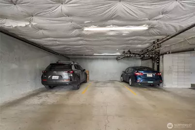 1768 Aurora Avenue N #103, Seattle, WA 98109 - Photo 29