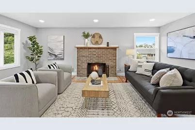 9402 36th Avenue SW, Seattle, WA 98126 - Photo 5