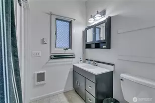 10709 Woodland Ave E, Puyallup, WA 98373 - Photo 13